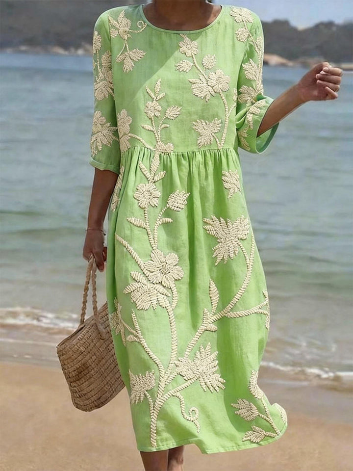 Raquel | Robe vintage avec imprimé brodé