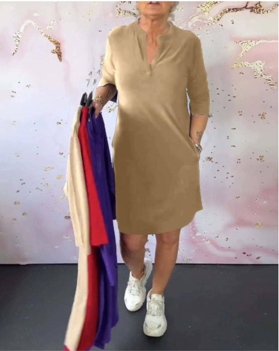 Hanneke™ | Einfarbiges Kleid mit V-Ausschnitt